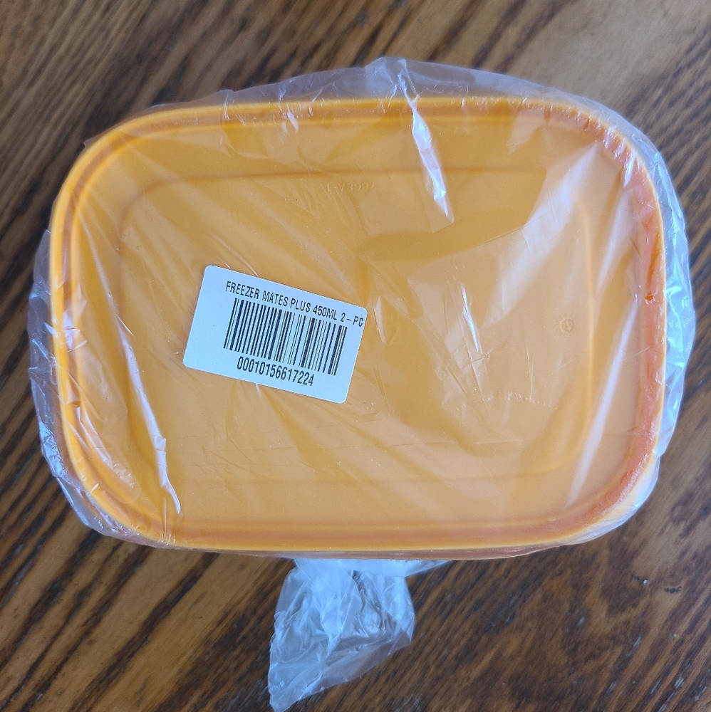 ❄️🧊 NWT‼️ Tupperware brand Freezer Mates Plus Small Shallows, Set of 2 - Picture 4 of 5